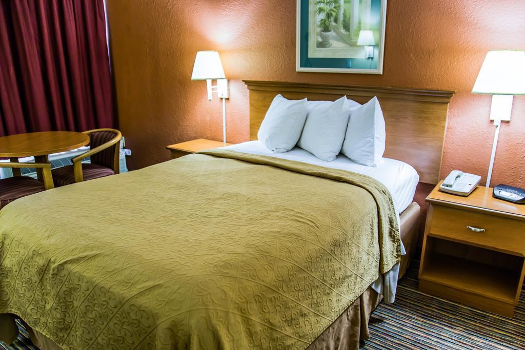 Quality Inn Bradenton - Sarasota North Exterior foto